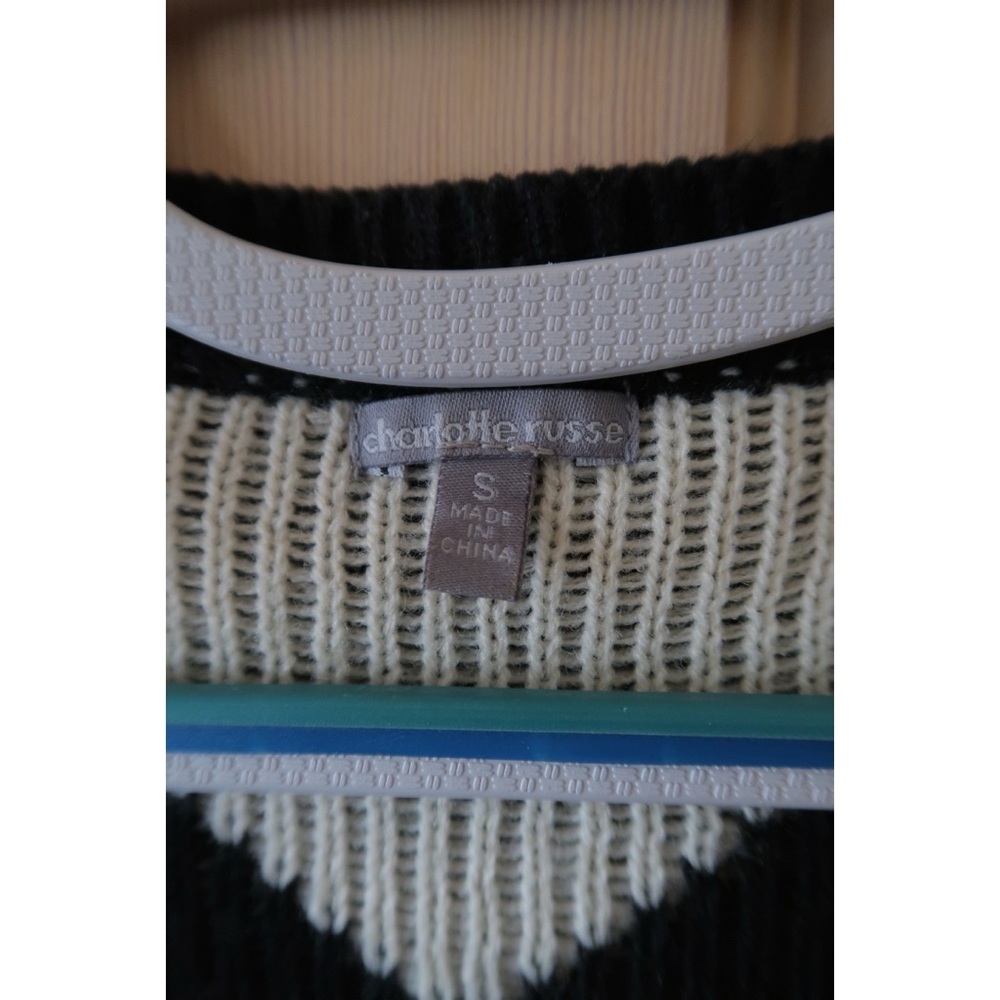 Sweater - Picture 3 of 3